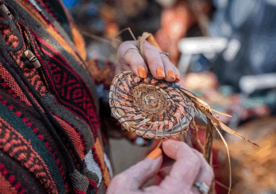 Artisan Market Weaving