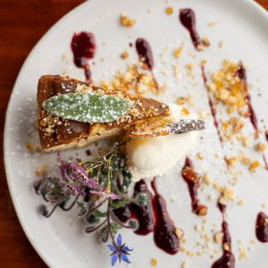 Softfoot Swagman Country Dining Dessert